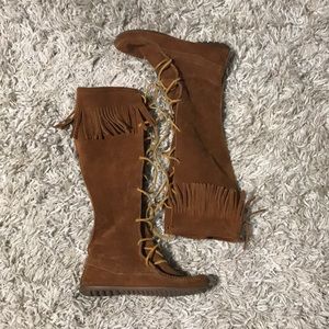 Minnetonka lace up fringe boot